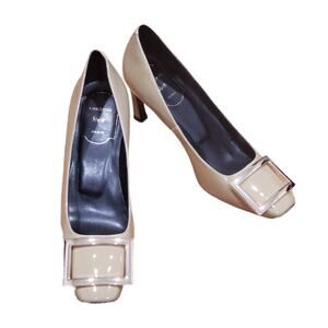 Christine Shell Patent Leather Tan Buckle Heels Size 35 EU (5 US)